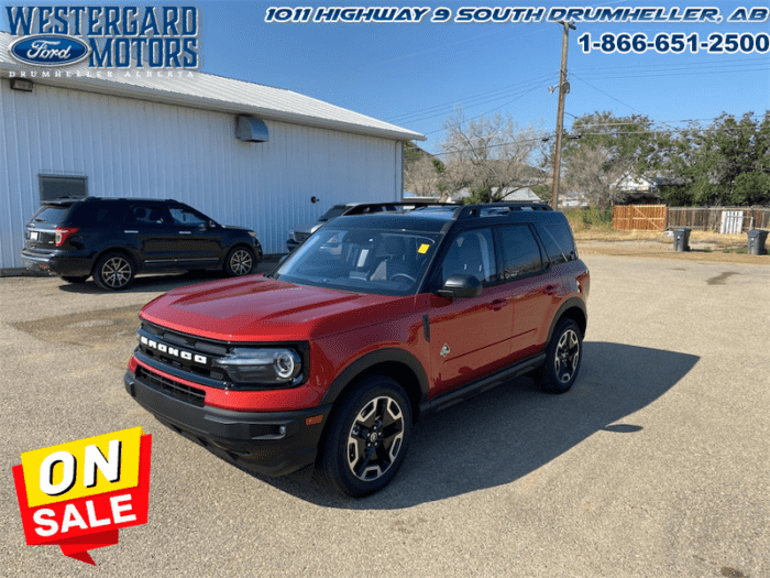 Used SUV 2024 Ford Bronco Sport R9C Hot Pepper Red Metallic Tinted Clearcoat