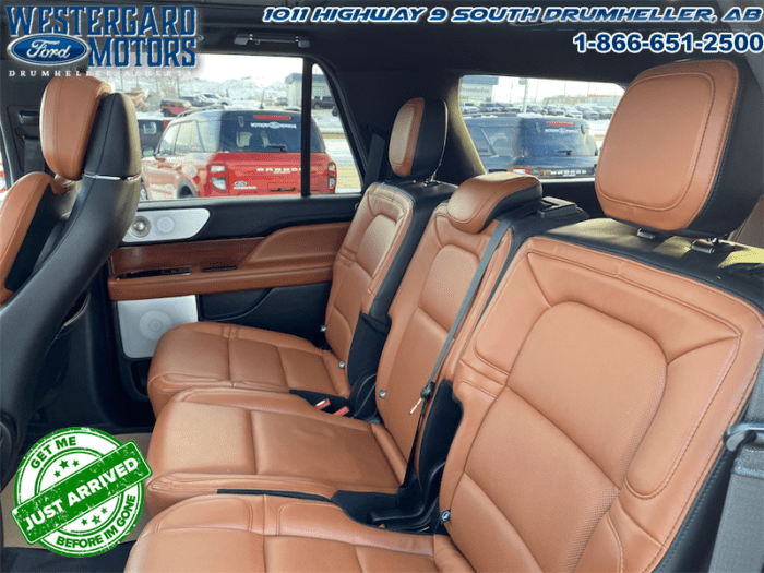 2021 Lincoln Navigator Reserve  - Navigation -  Sunroof - Image 12