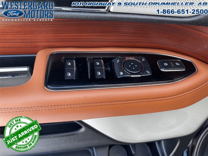 2021 Lincoln Navigator Reserve  - Navigation -  Sunroof - Image 21