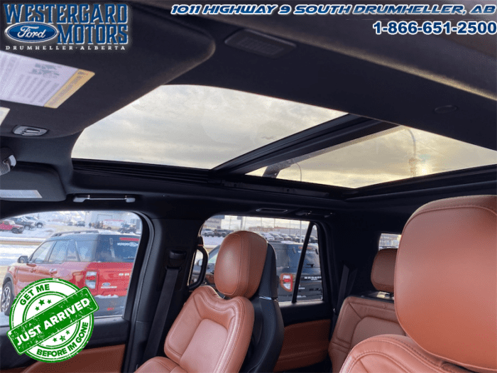 2021 Lincoln Navigator Reserve  - Navigation -  Sunroof - Image 22