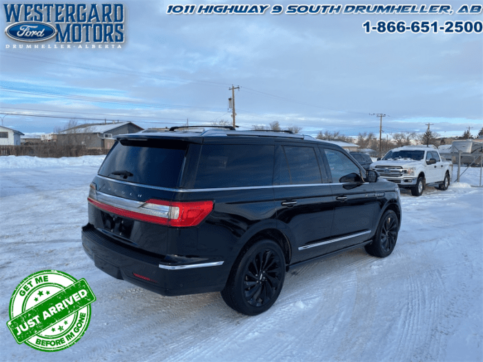 2021 Lincoln Navigator Reserve  - Navigation -  Sunroof - Image 5