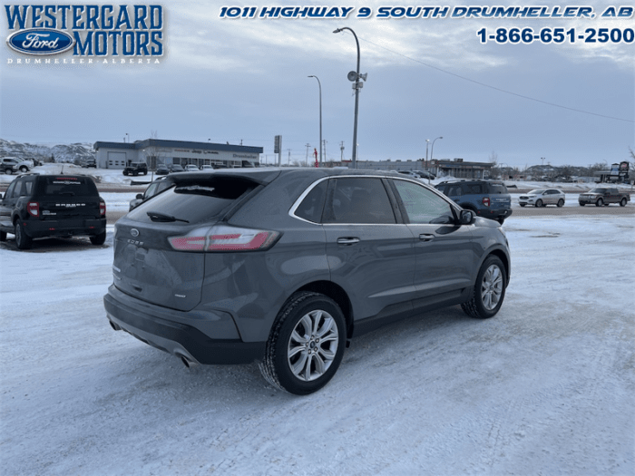 2022 Ford Edge Titanium  301A trim PKG - Image 17