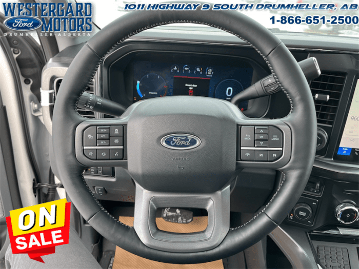 2024 Ford F-350 Super Duty Lariat  - Leather Seats - Image 27